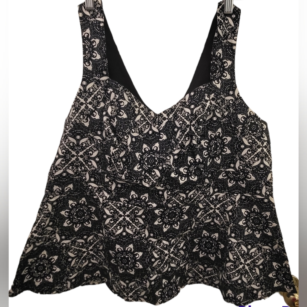 Torrid peplum top